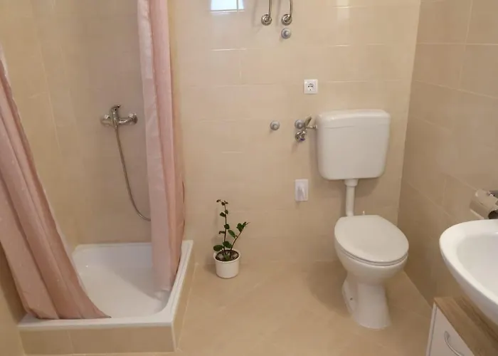 Διαμέρισμα Porat Starigrad Paklenica