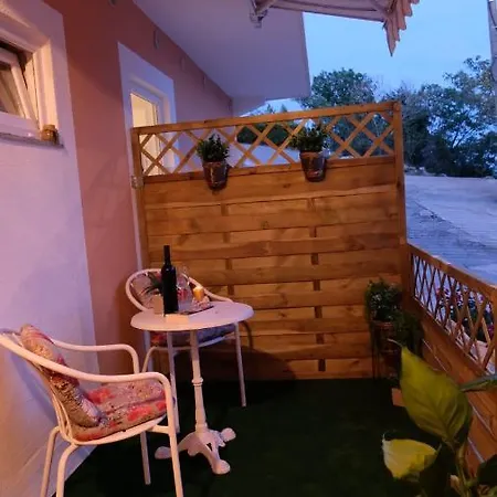 Apartment Porat *