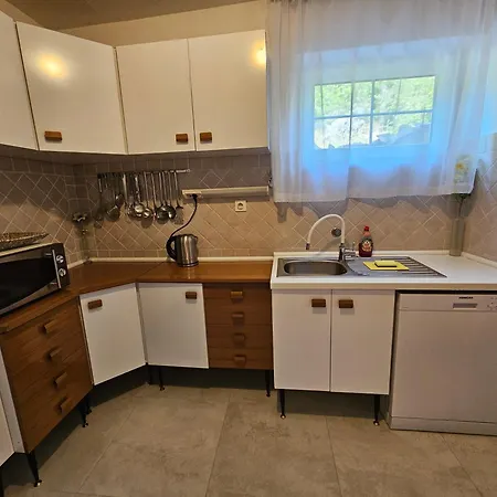 Porat Apartment
